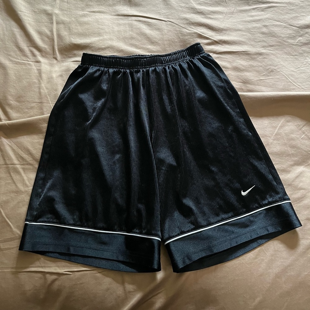 Nike Black Basketball Shorts | Size L